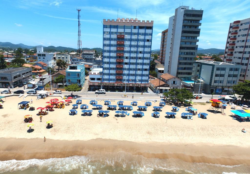 Imperador Turismo Hotel Picarras Bagian luar foto