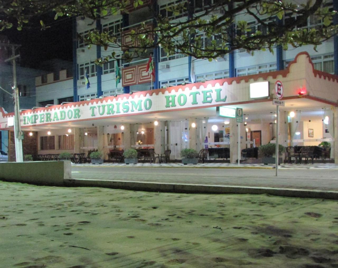 Imperador Turismo Hotel Picarras Bagian luar foto